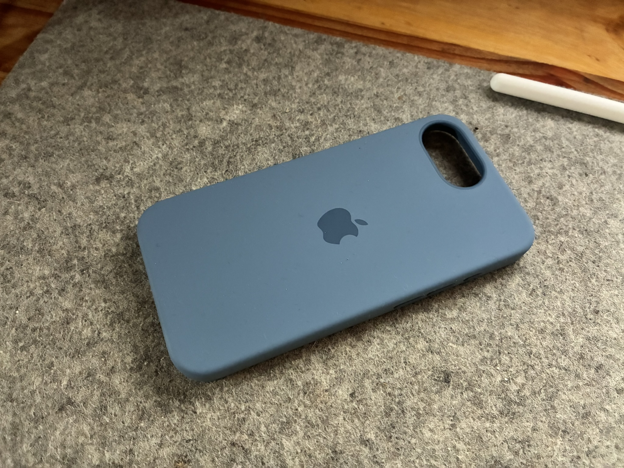 iphone 16e